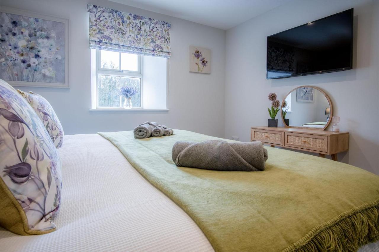 Kiln Park Farmhouse - 4 Bedroom Cottage - Narberth Exterior photo